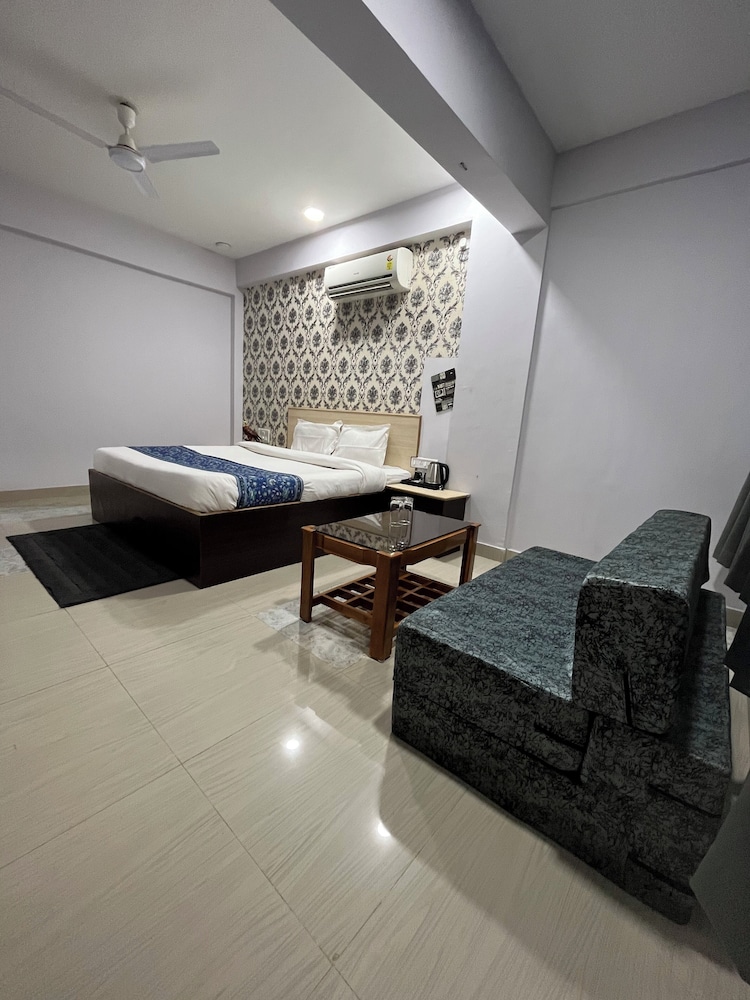 Superior Room - Photo 2