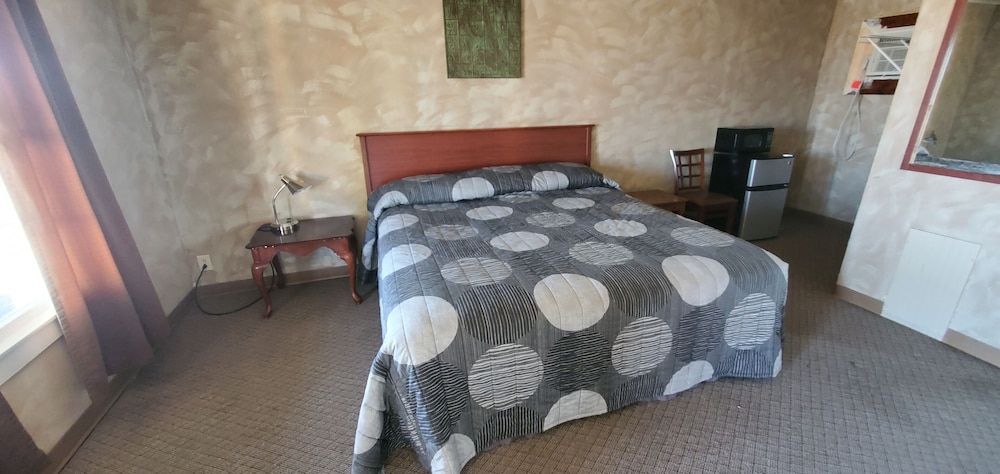 Basic Single Room photo 2