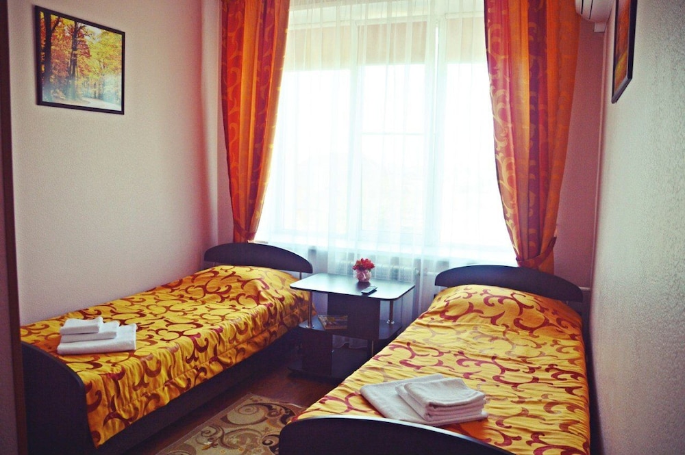 Standard Twin Room photo 1