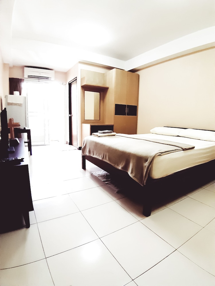Standard Room photo 1