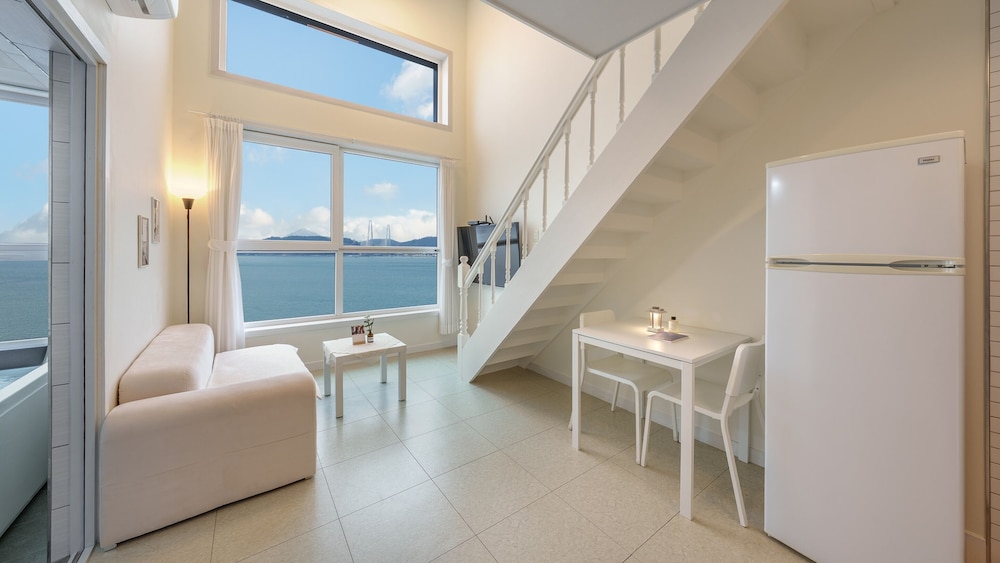 Basic Room, 1 Bedroom (Ocean View B201(SPA))