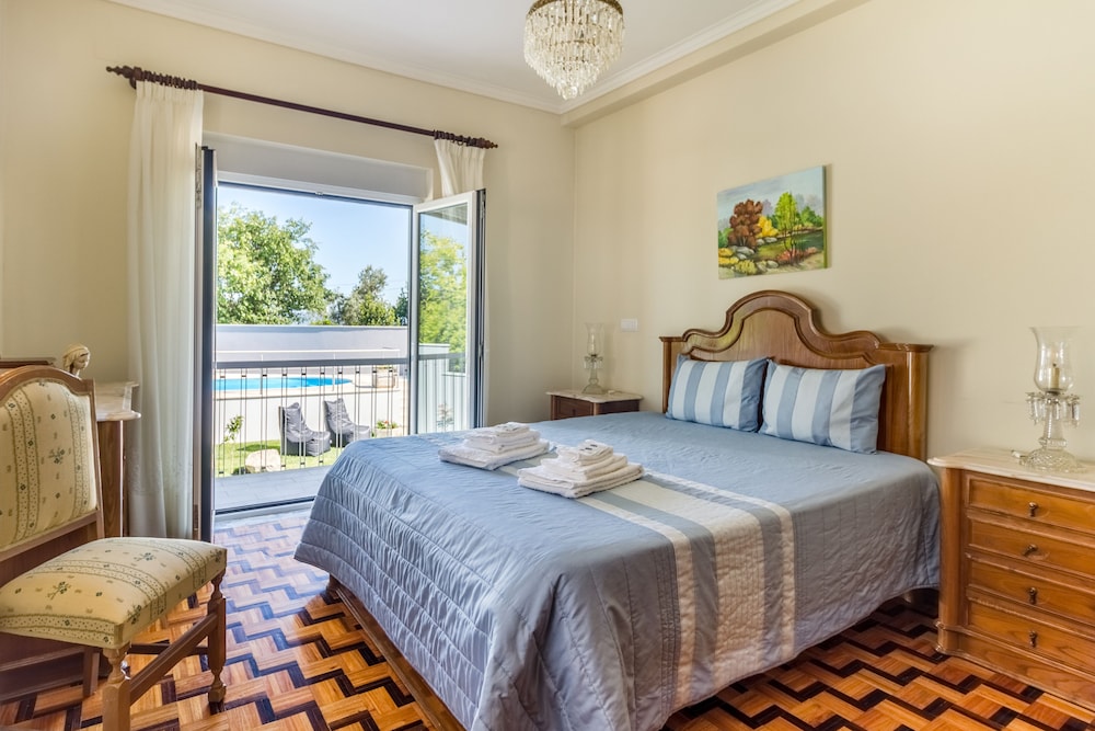 Townhome, 3 Bedrooms, Private Pool, Mountain View