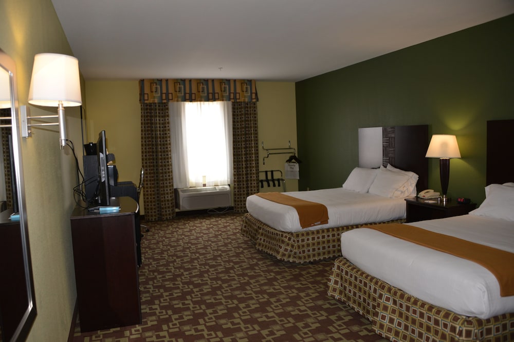 Suite, Multiple Beds, Accessible (Comm, Mobil Tub) - Photo 1