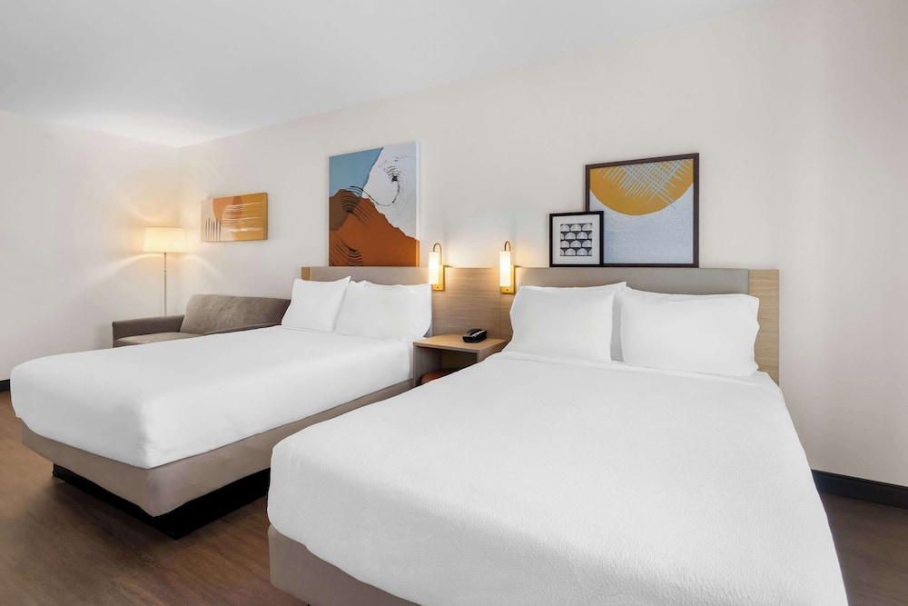 Room, Multiple Beds photo 2