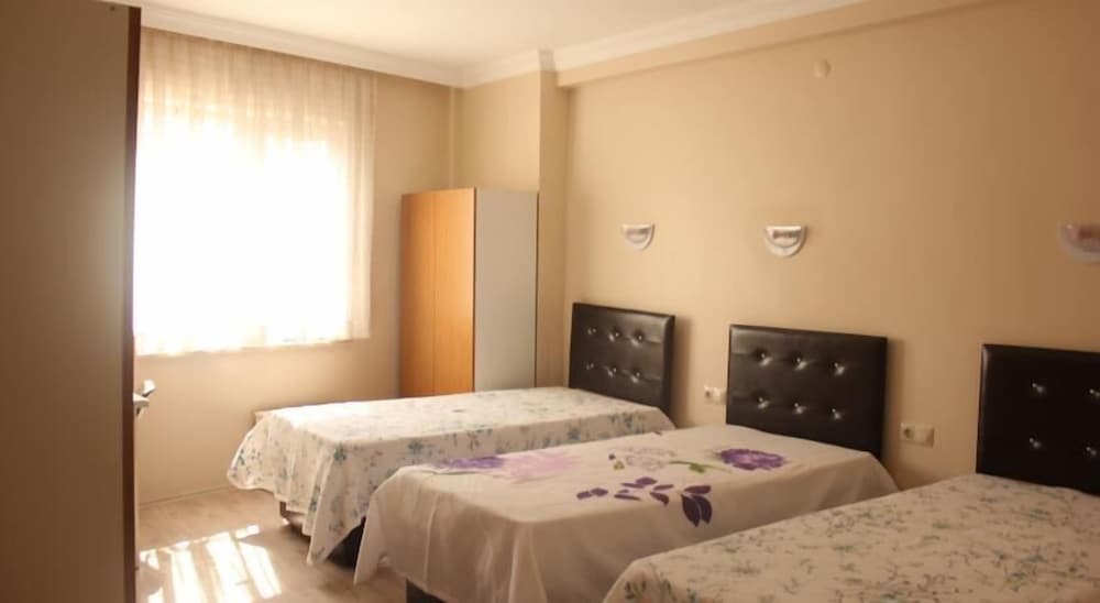 Apartment, Mountain View (02)