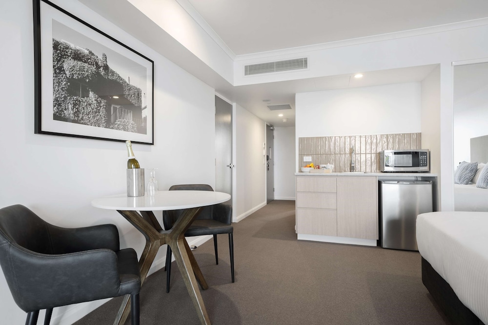 Triple Room, 3 Bedrooms, Non Smoking (Dual Key) - Photo 12