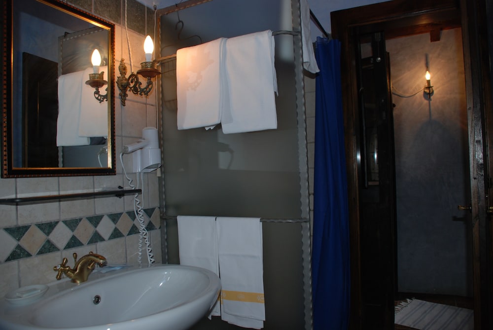 Triple Room, Mountain View photo 3