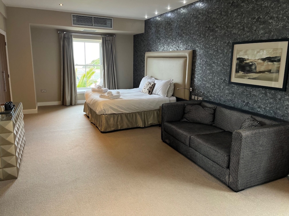 Room 9 photo 1
