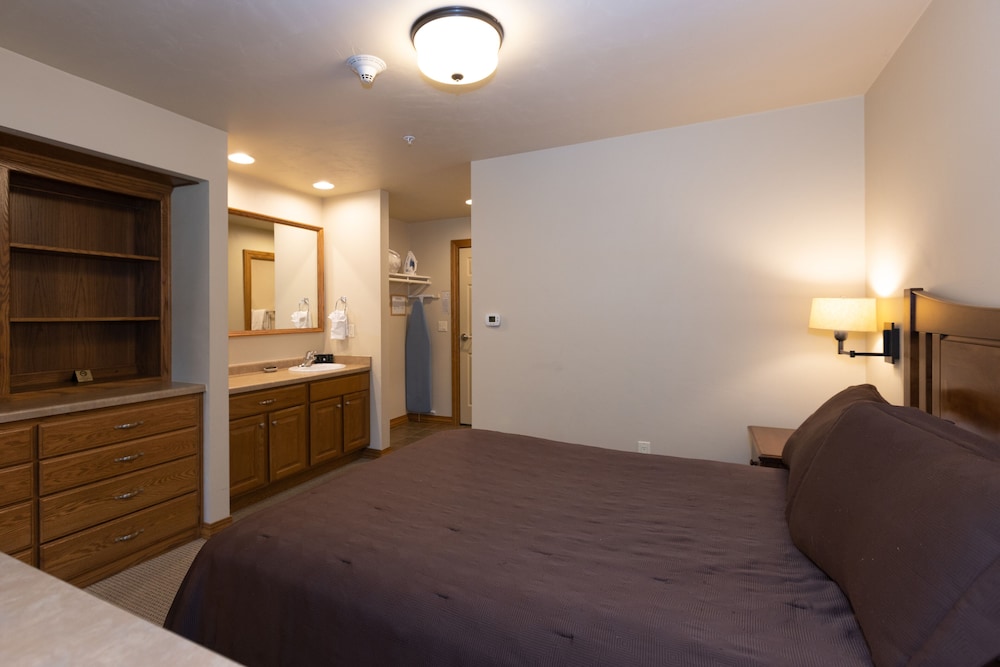 Trailside Studio Suite photo 2