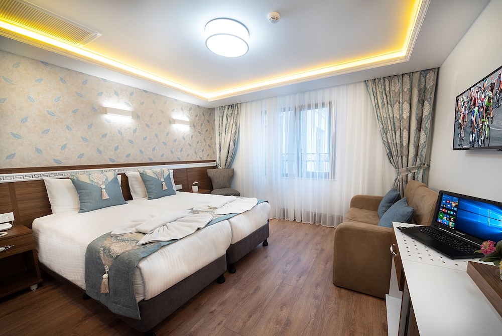 Standard Room photo 3