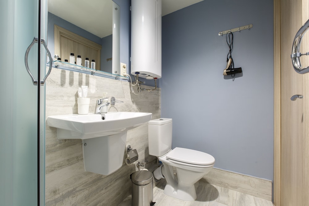 Family Studio Suite, 1 Bedroom photo 2
