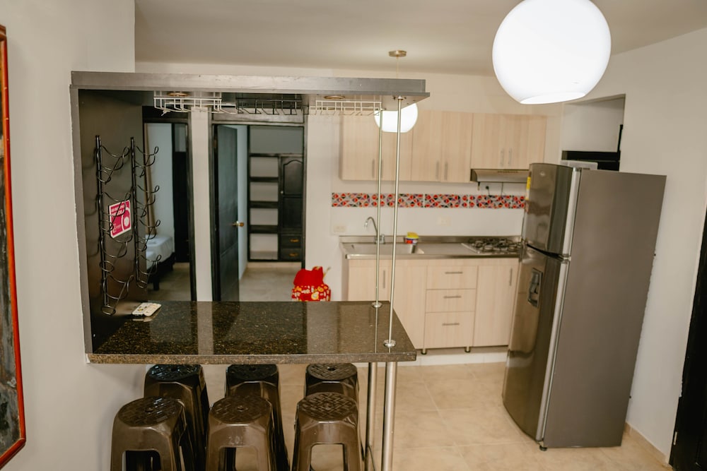 Family Cabin, 3 Bedrooms, Kitchen, Beachfront photo 3