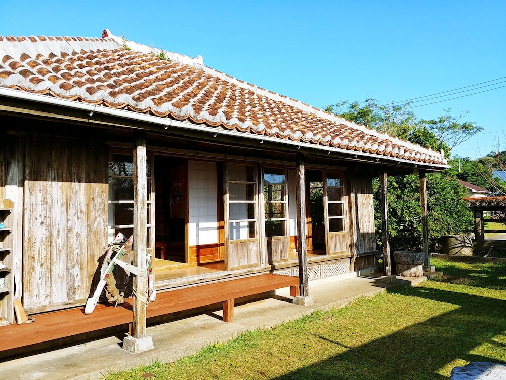 Old Okinawa Style House photo 1