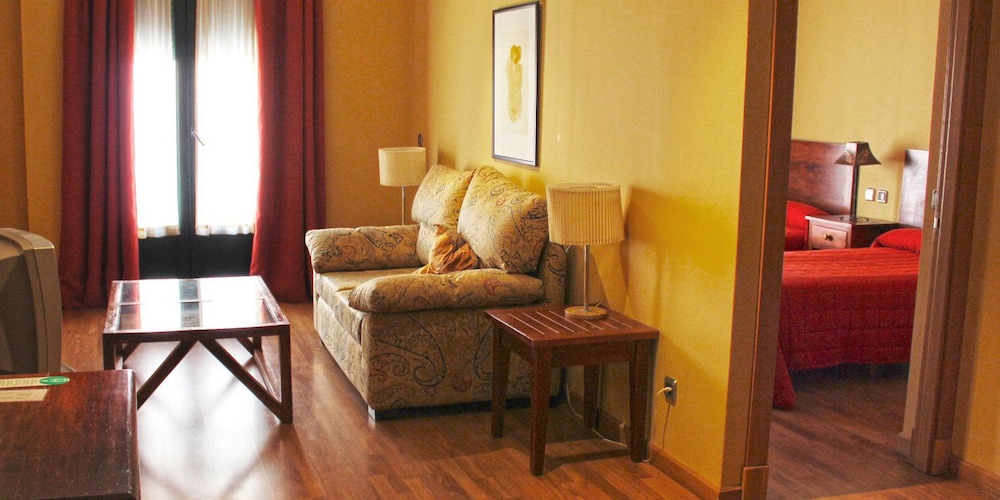 Double or Twin Room photo 3