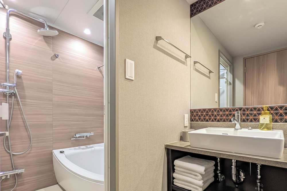 Deluxe Japanese Room for 1-5 guests, Non Smoking (Basement floor will be assigned) - Photo 9