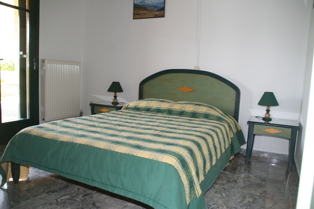 Villa, 3 Bedrooms, Private Pool (Stratos) photo 1
