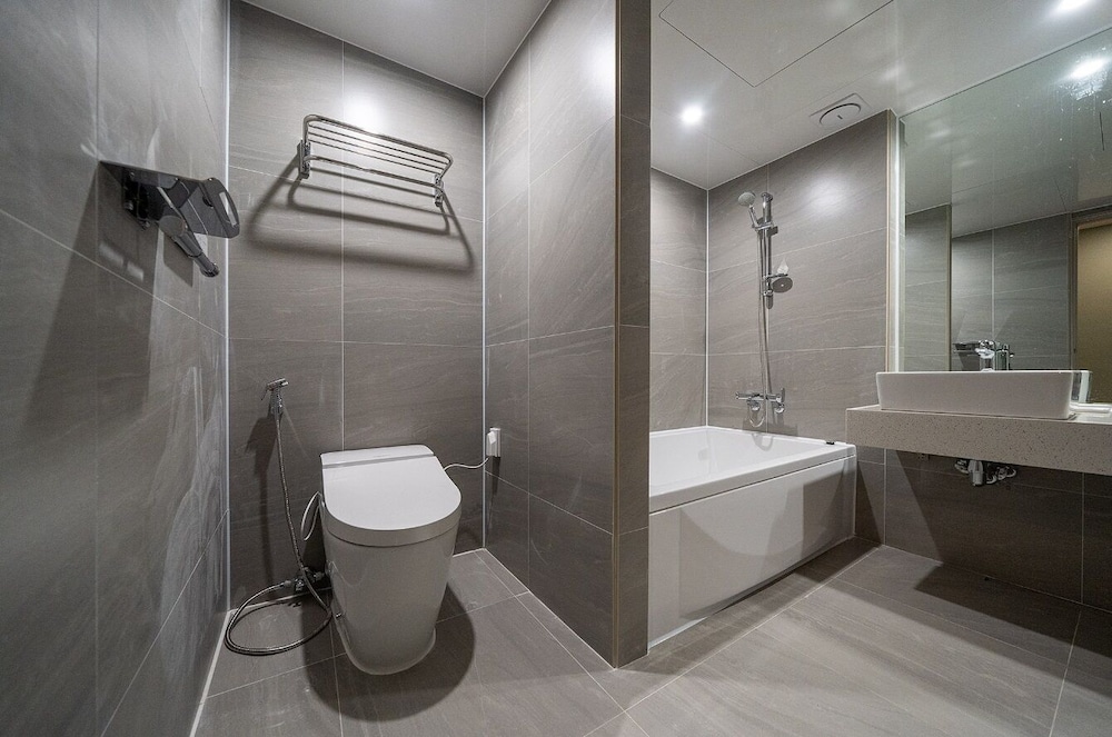 Superior Double Room, City View