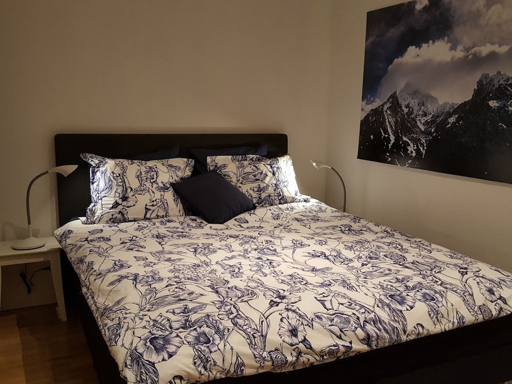 Economy Double Room photo 1