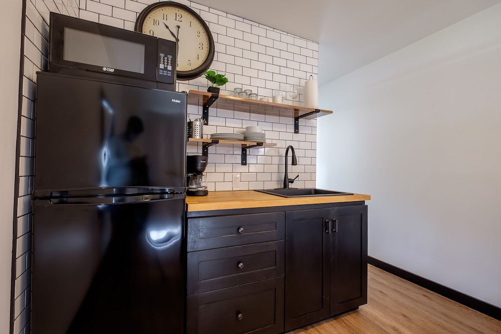 Comfort Suite, 1 Bedroom, Ocean View, Beachfront (Top Floor)