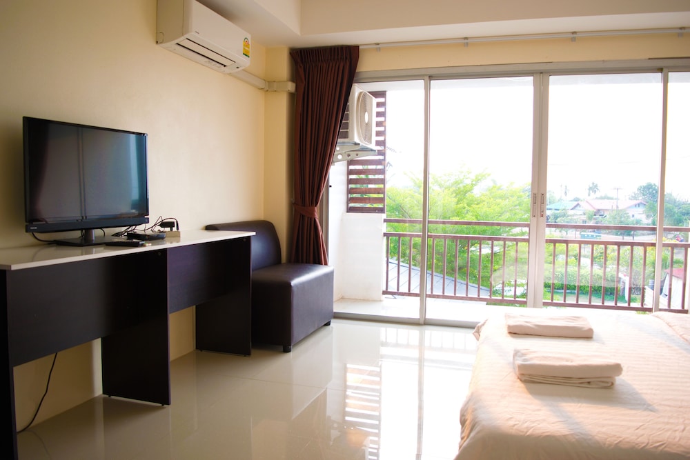 Standard Double Room photo 3