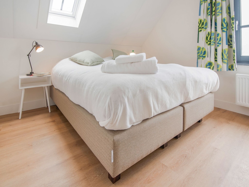 Villa photo 3