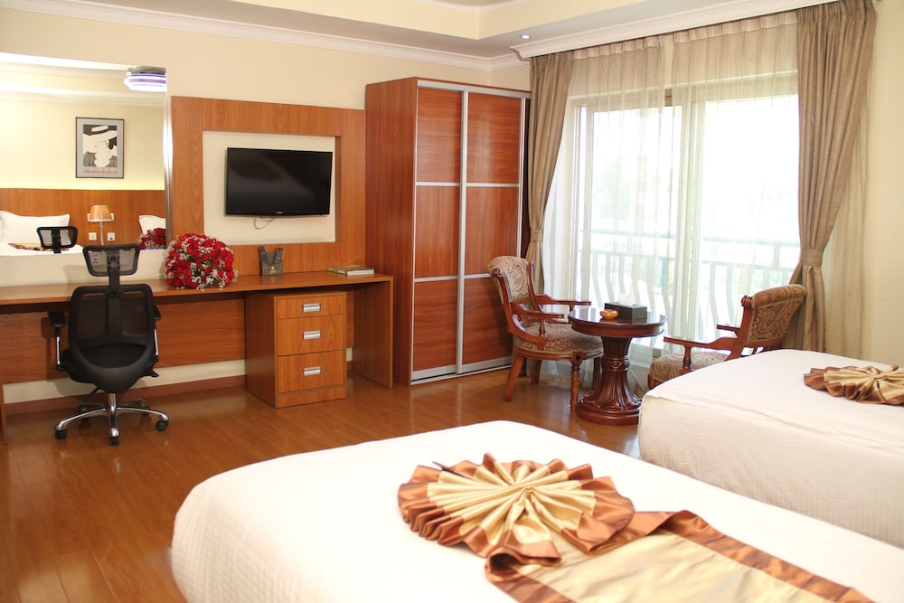 Twin Room, Pool View