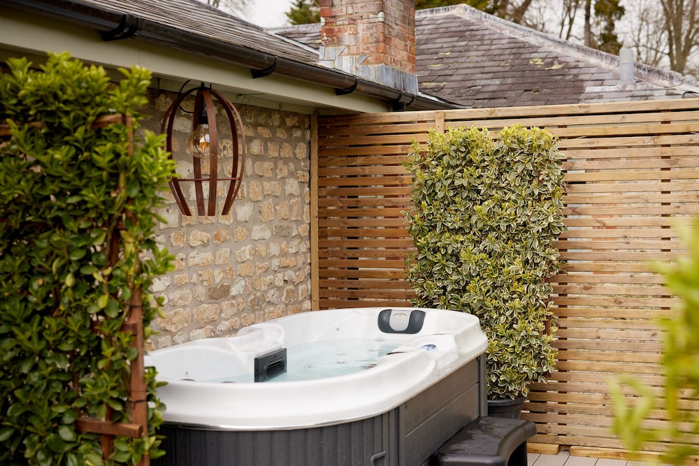 Hot Tub Junior Suite photo 2