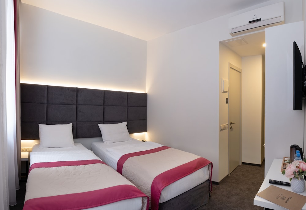 Business Room