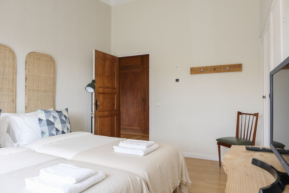 Double or Twin Room, Shared Bathroom (1) photo 1