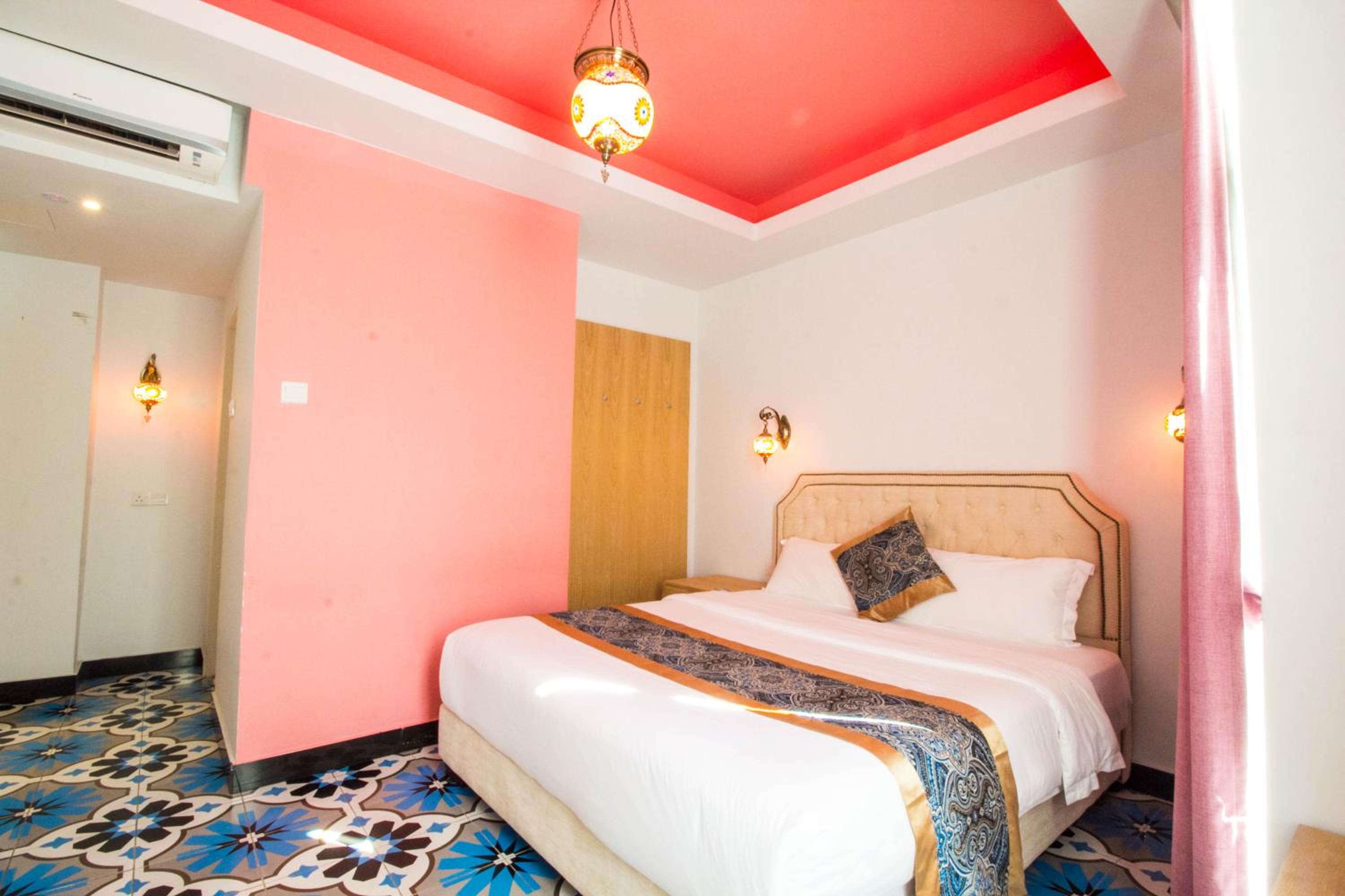 Double Room (No Window)