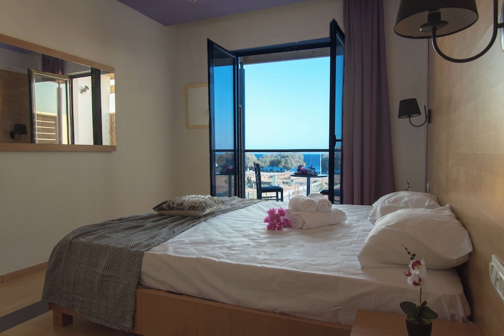 Standard Double Room, Sea View
