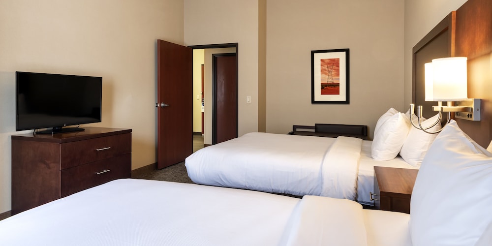 Suite, Multiple Beds, Non Smoking (Parlor) photo 3