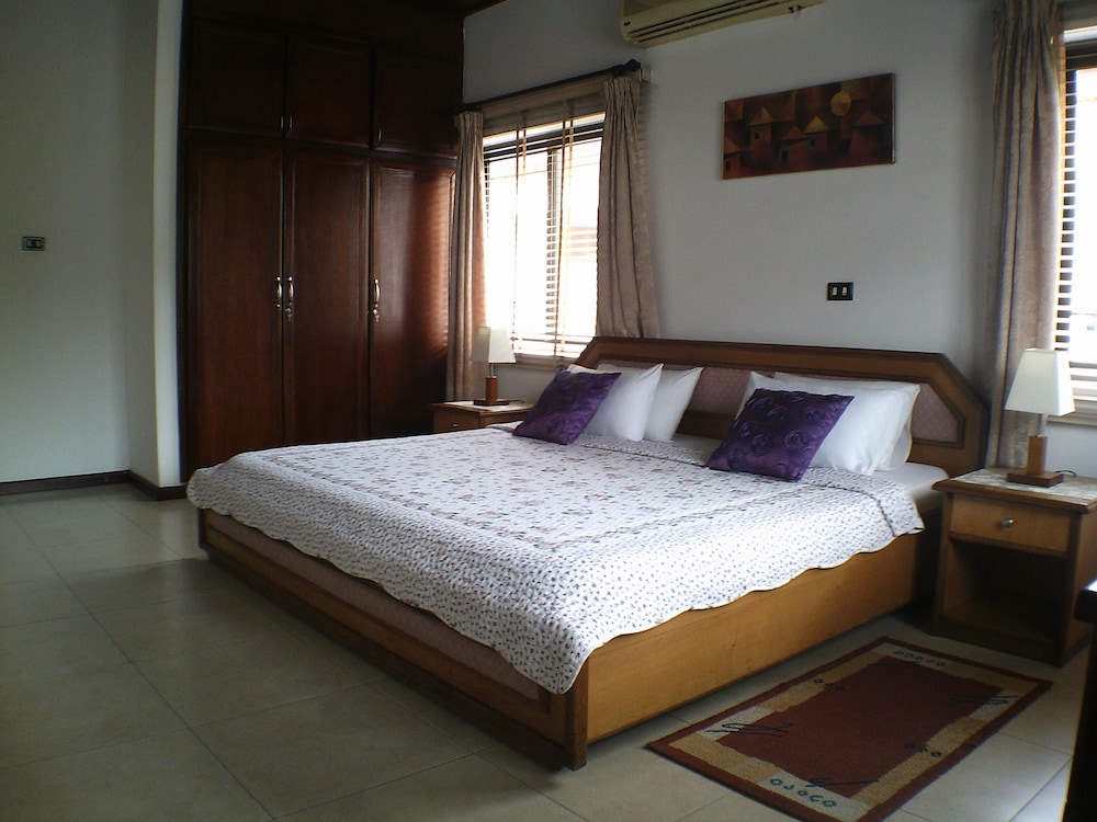 Executive Suite photo 1