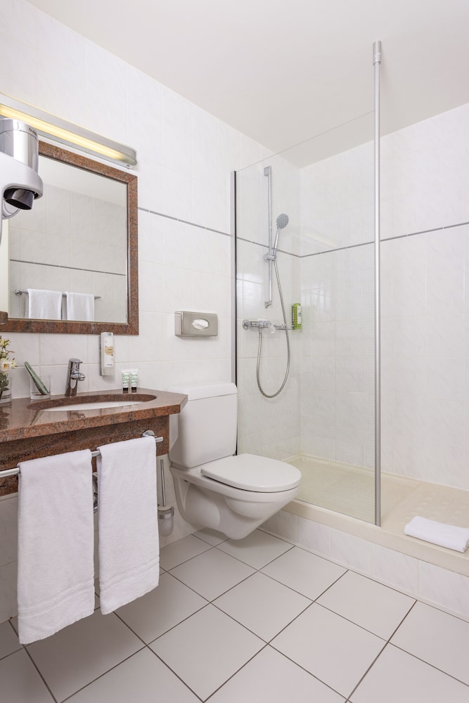 Superior Double or Twin Room - Photo 6
