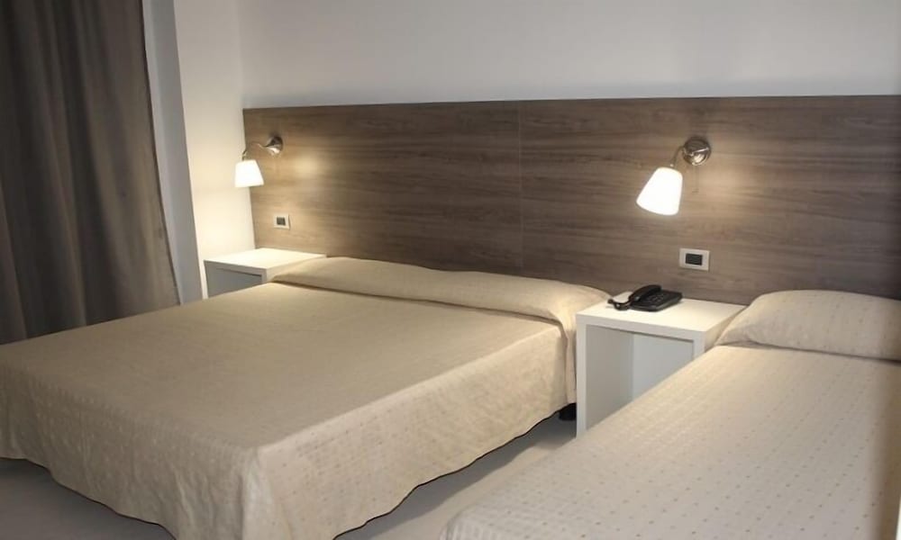 Triple Room photo 1