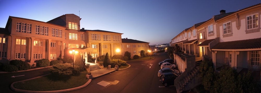 Villa (2 Adults) - Photo 9