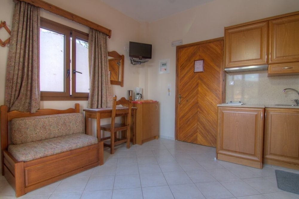 Standard Twin Room, Balcony (1) photo 2