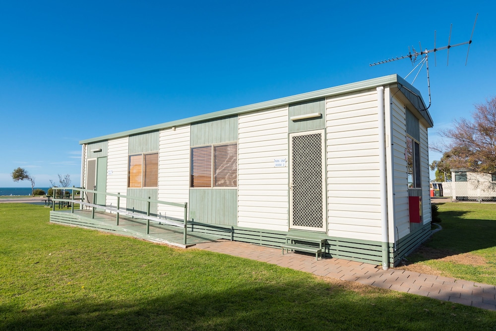 Park Unit - 1 Bedroom (No Bathroom)