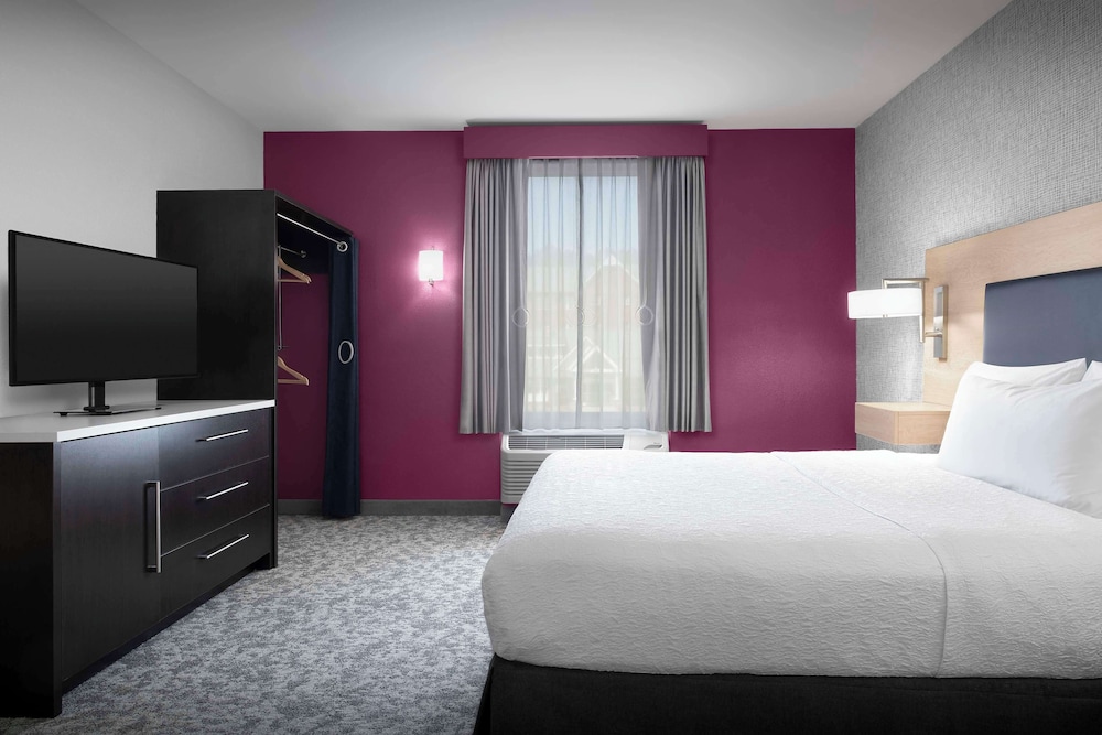 Suite, Accessible, Non Smoking photo 2