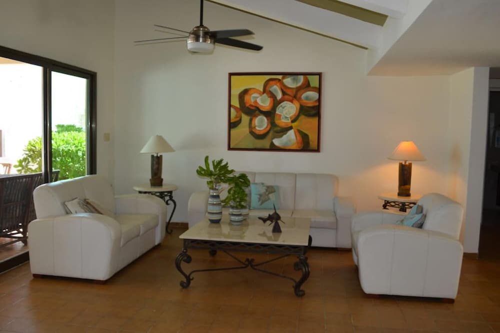 House photo 2