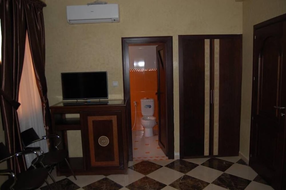 Double Room - Photo 2