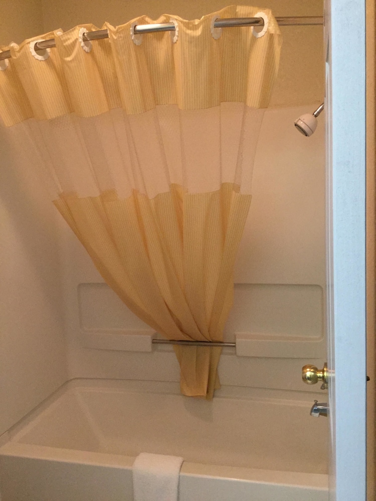 Room, 1 King Bed, Accessible, Non Smoking - Photo 7