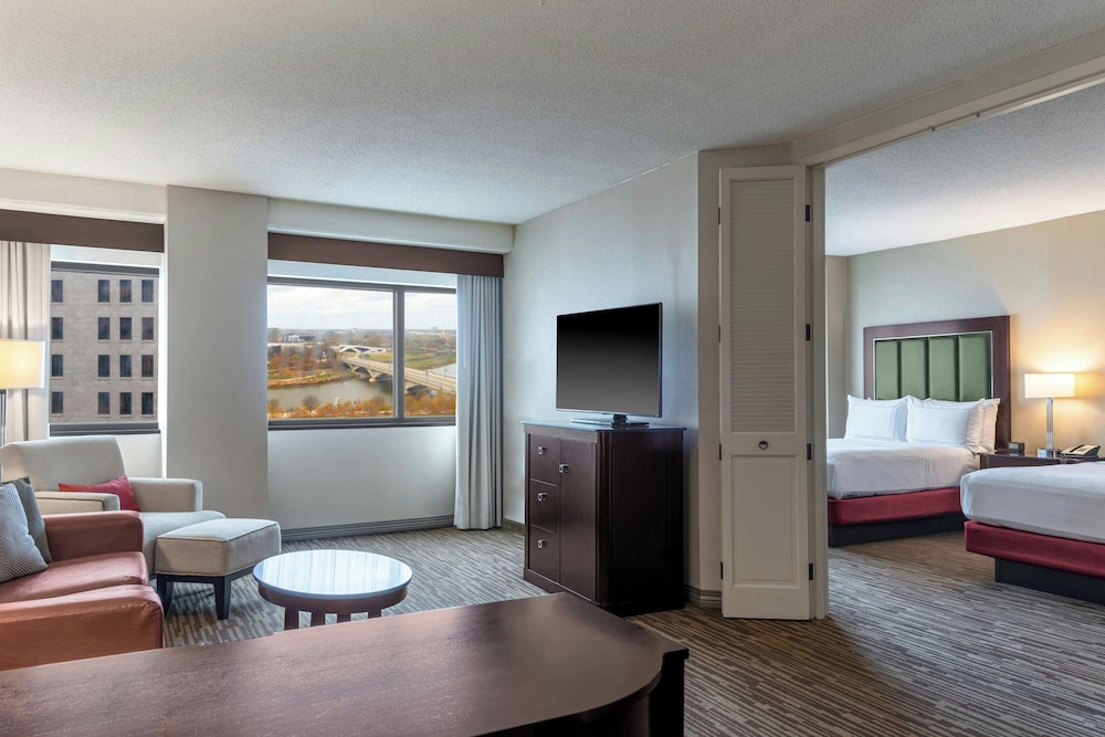 Room, 2 Double Beds, River View photo 1