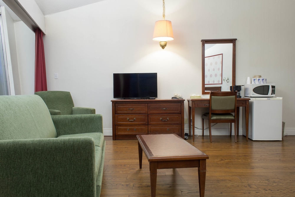 Executive Room - Photo 2