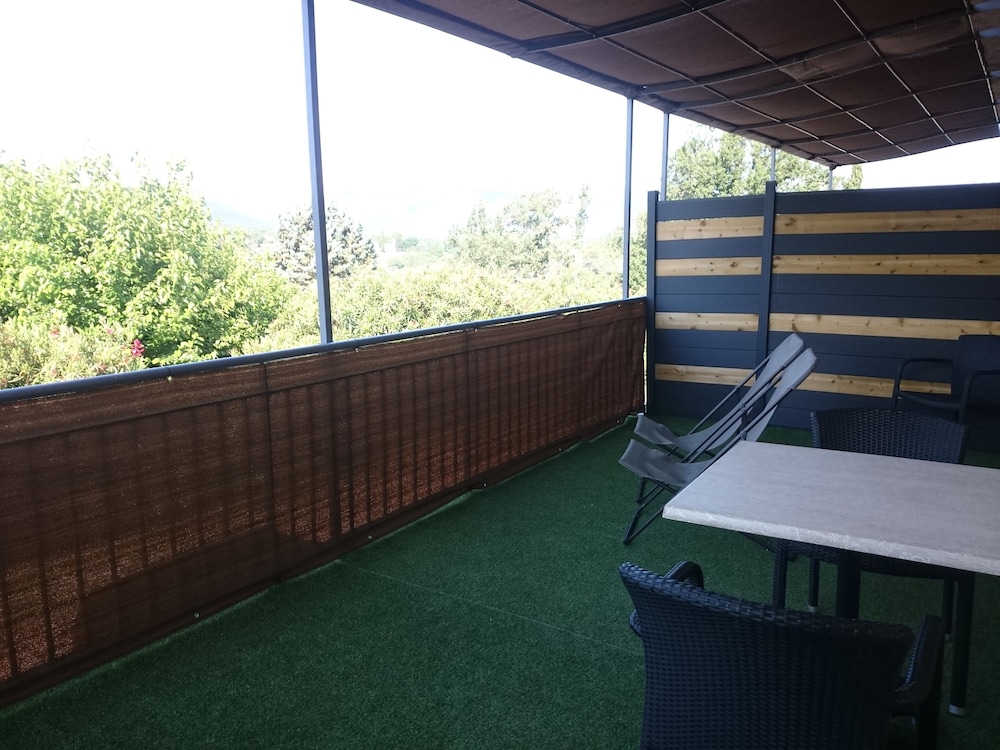 Superior Twin Room, Terrace photo 3