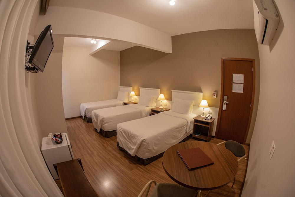 Executive Triple Room, Mobility Accessible, Air conditioning - Photo 12