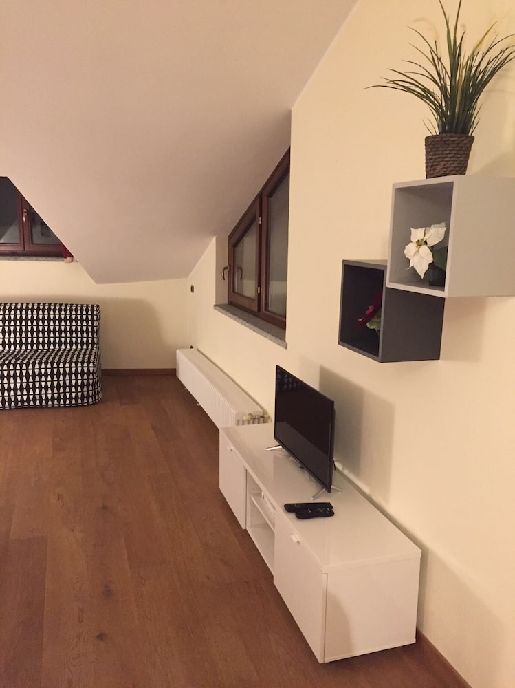 Deluxe Apartment, 2 Bedrooms (11 - Dufor) photo 1