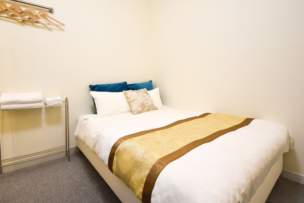 Basic Double Room, 1 Double Bed, Non Smoking, Mezzanine - Photo 14