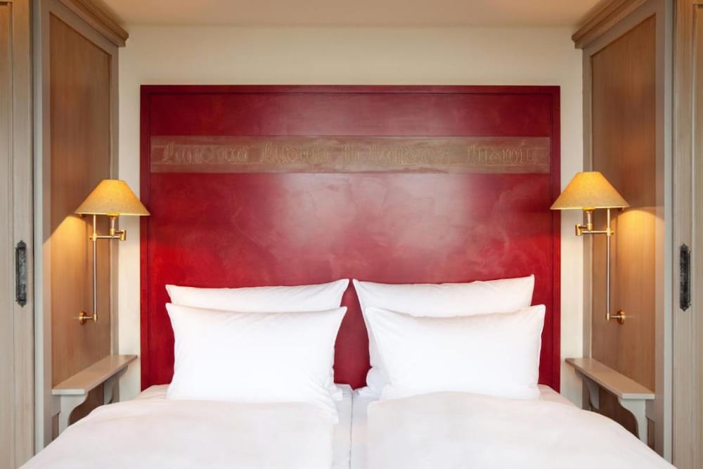Castle Double Room for Single use photo 3
