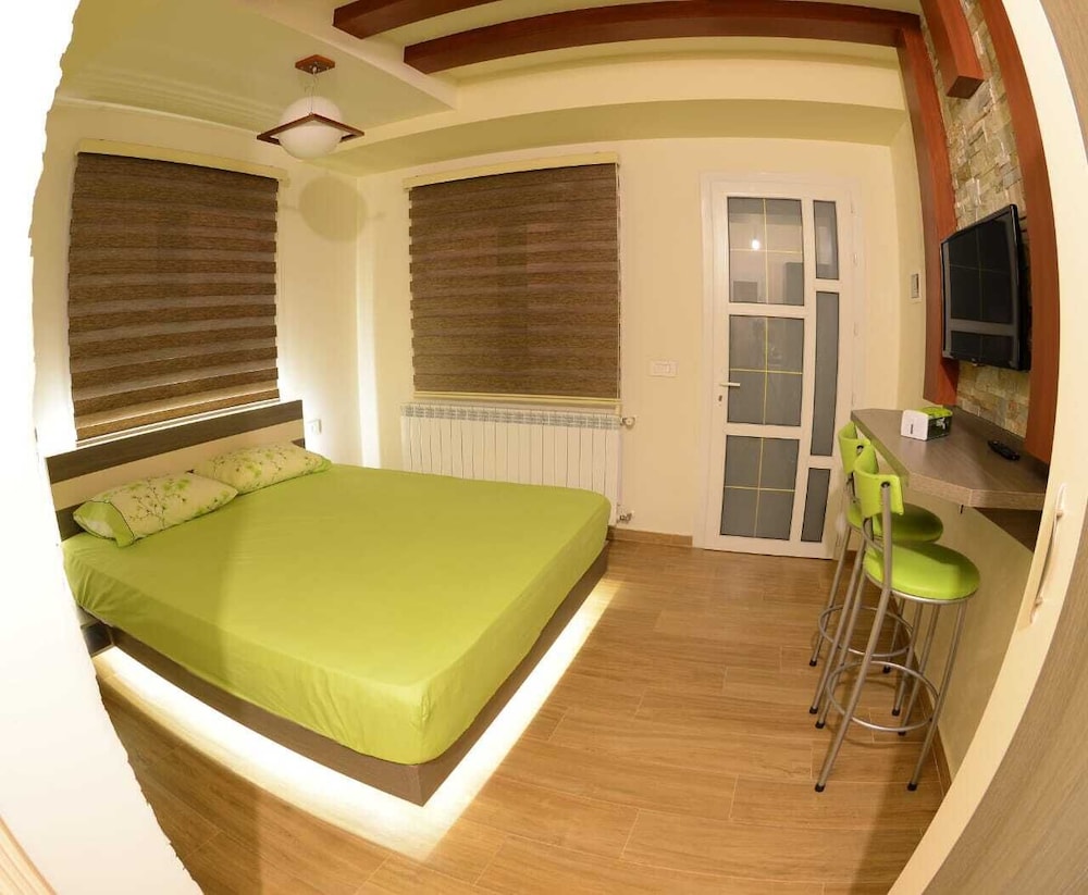 Deluxe Chalet